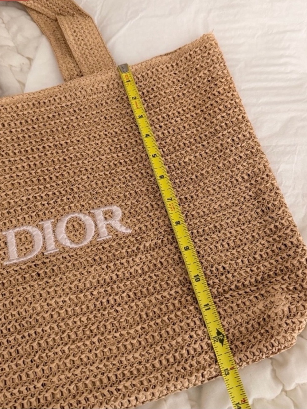 Dior Beige Raffia Beach Tote with White Logo Embroidery - Picture 4 of 8